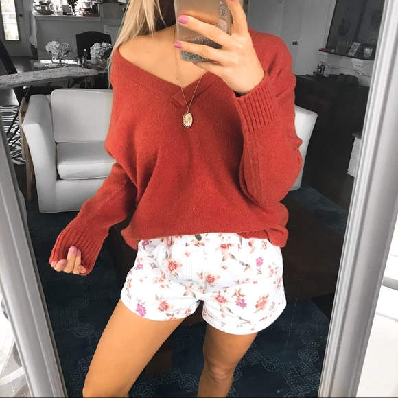 French Connection Sweaters - 🆕 FRENCH CONNECTION COPPER LOOSE V-NECK JUMPER!